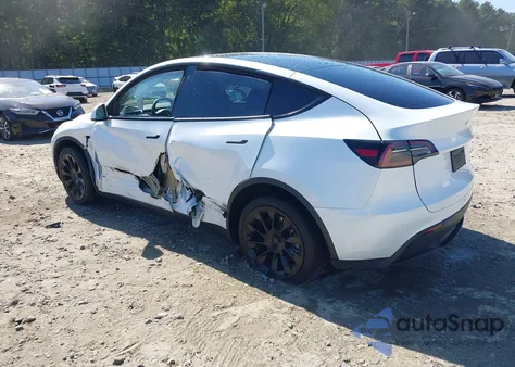 2023 Tesla Model Y Awd/Long Range Dual Motor All-Wheel Drive from USA, damaged, VIN 7SAYGDEE7PA123770
